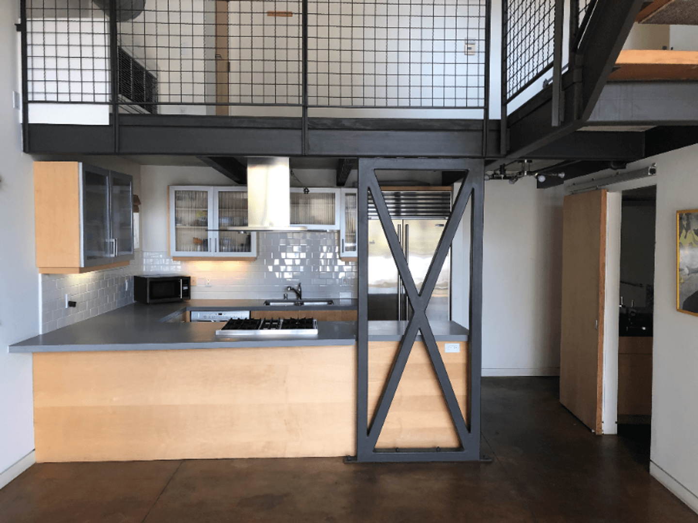 Venice Townhome: 208 S. Venice