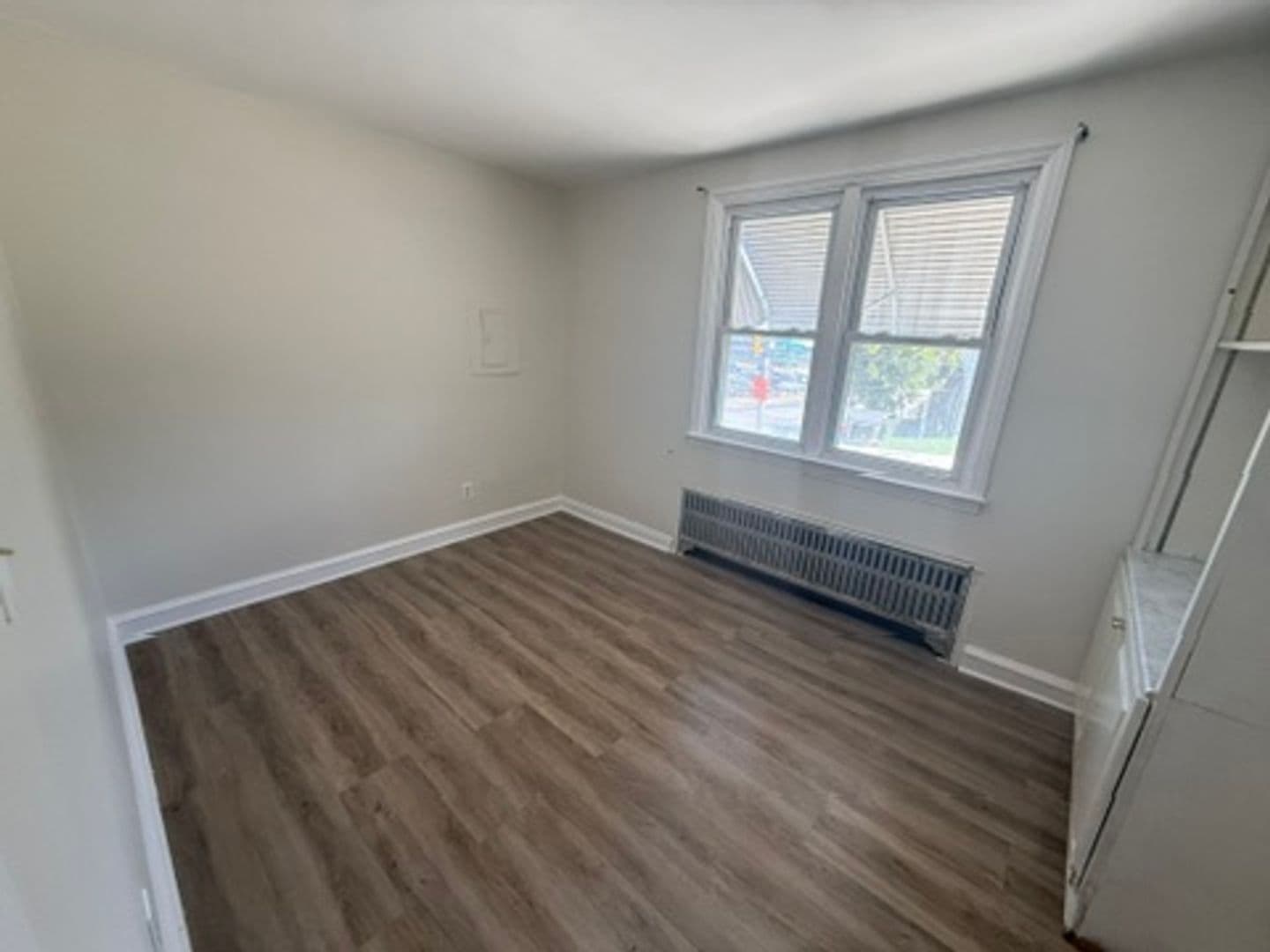 Clifton Heights Apartment: 400 North Springfield Road