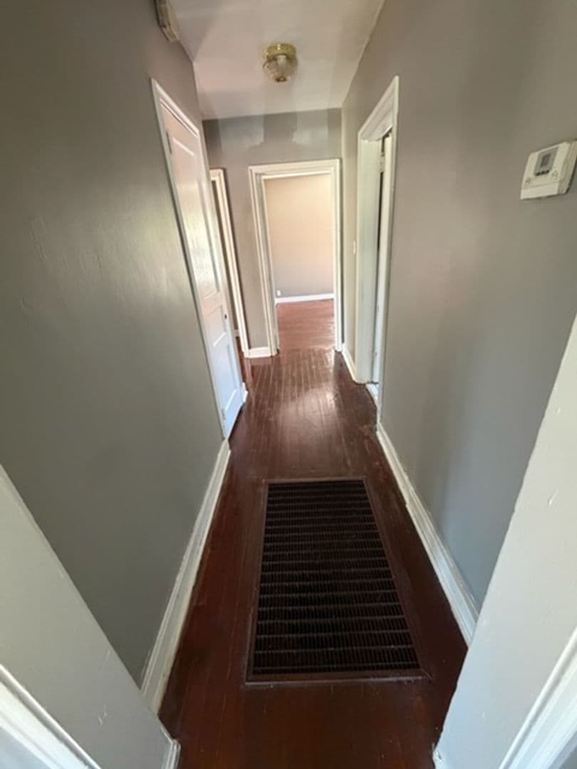 COLUMBUS House: 2410 AMOS STREET