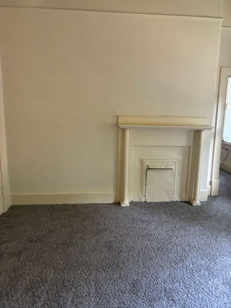 COLUMBUS Apartment: 1318 FOREST AVENUE A-C