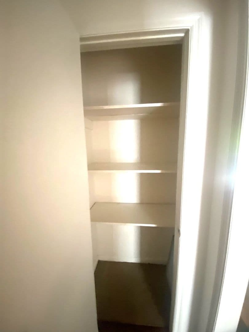 COLUMBUS Apartment: 2052 7TH ST