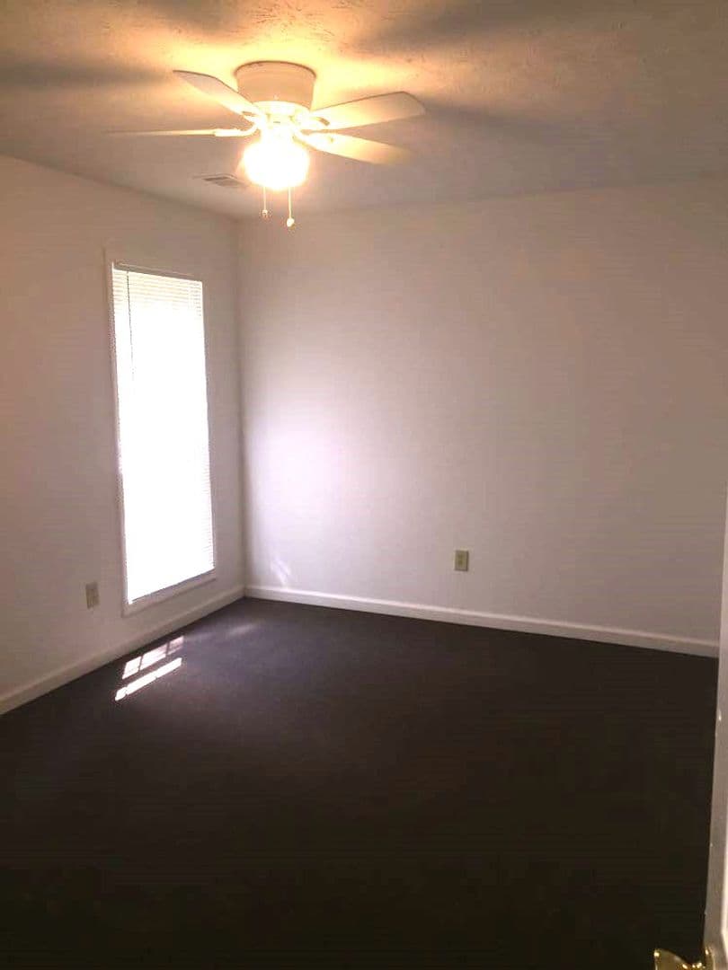 PHENIX CITY Apartment: 1018 11TH AVENUE APTS A-E