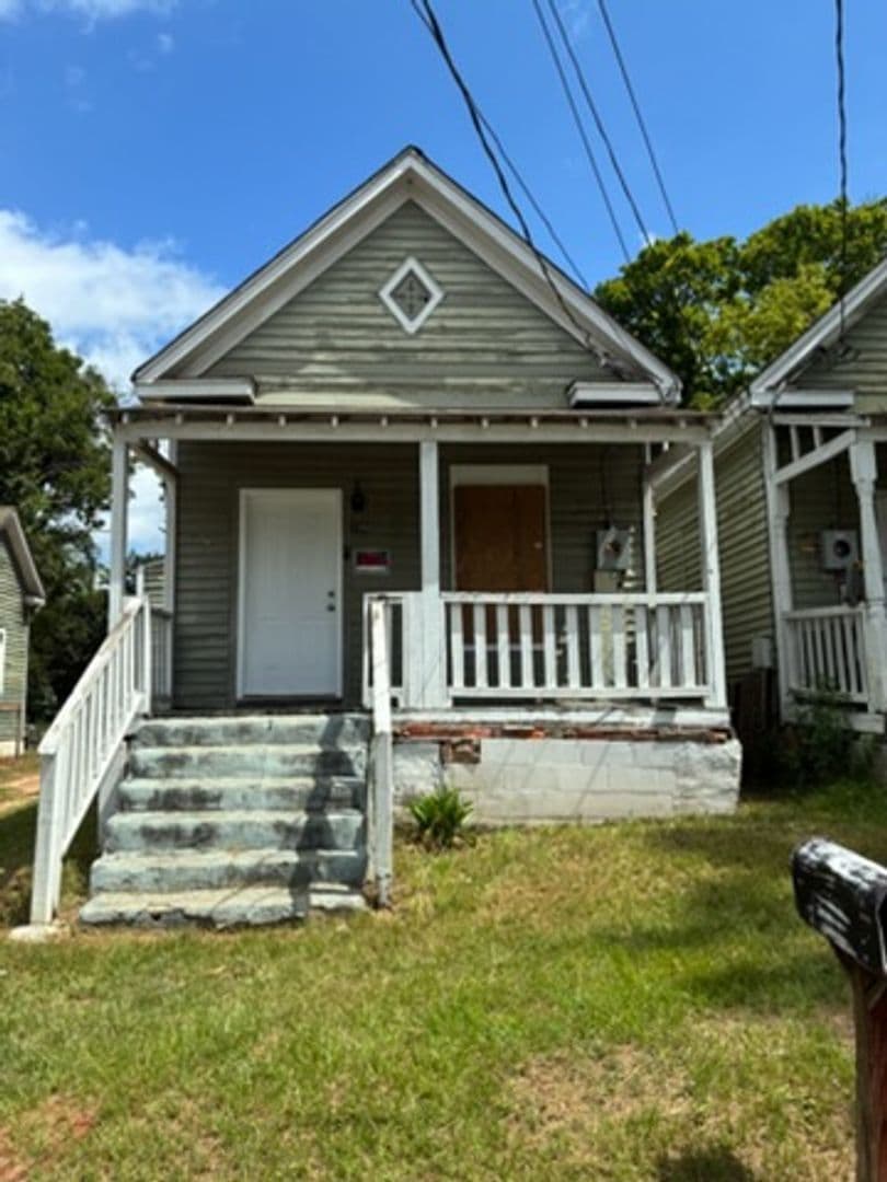COLUMBUS House: 339 28TH STREET