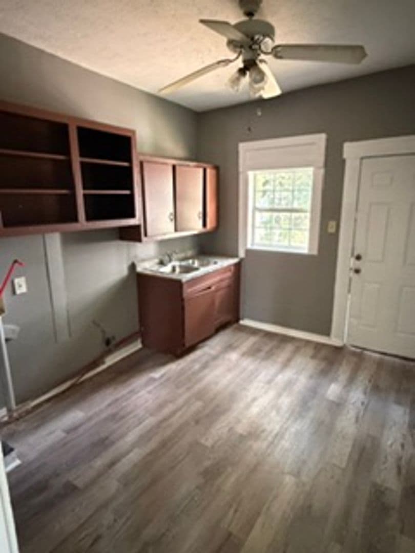 COLUMBUS House: 337 28TH STREET