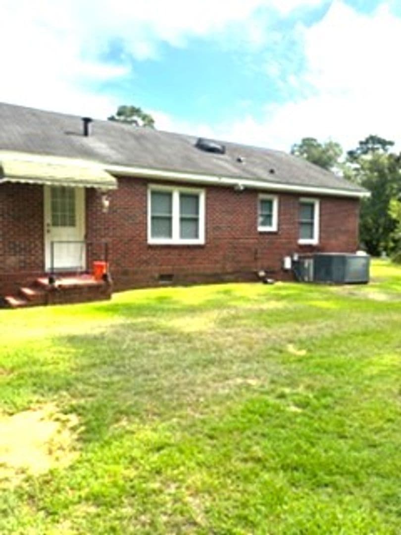 COLUMBUS House: 3802 WOODLAND DRIVE