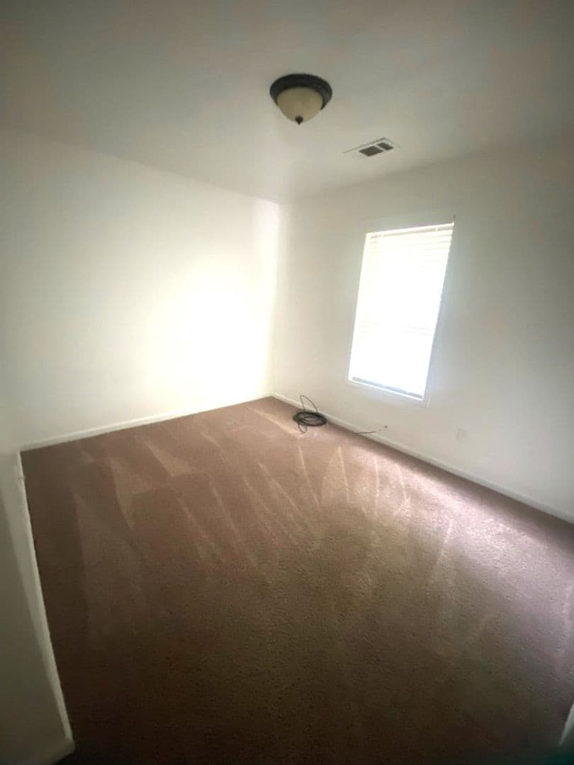 COLUMBUS Apartment: 2052 7TH ST