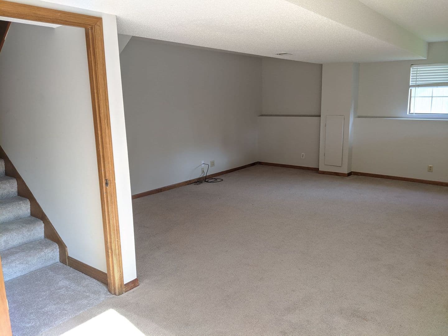 Overland Park House: 15641 Foster Street