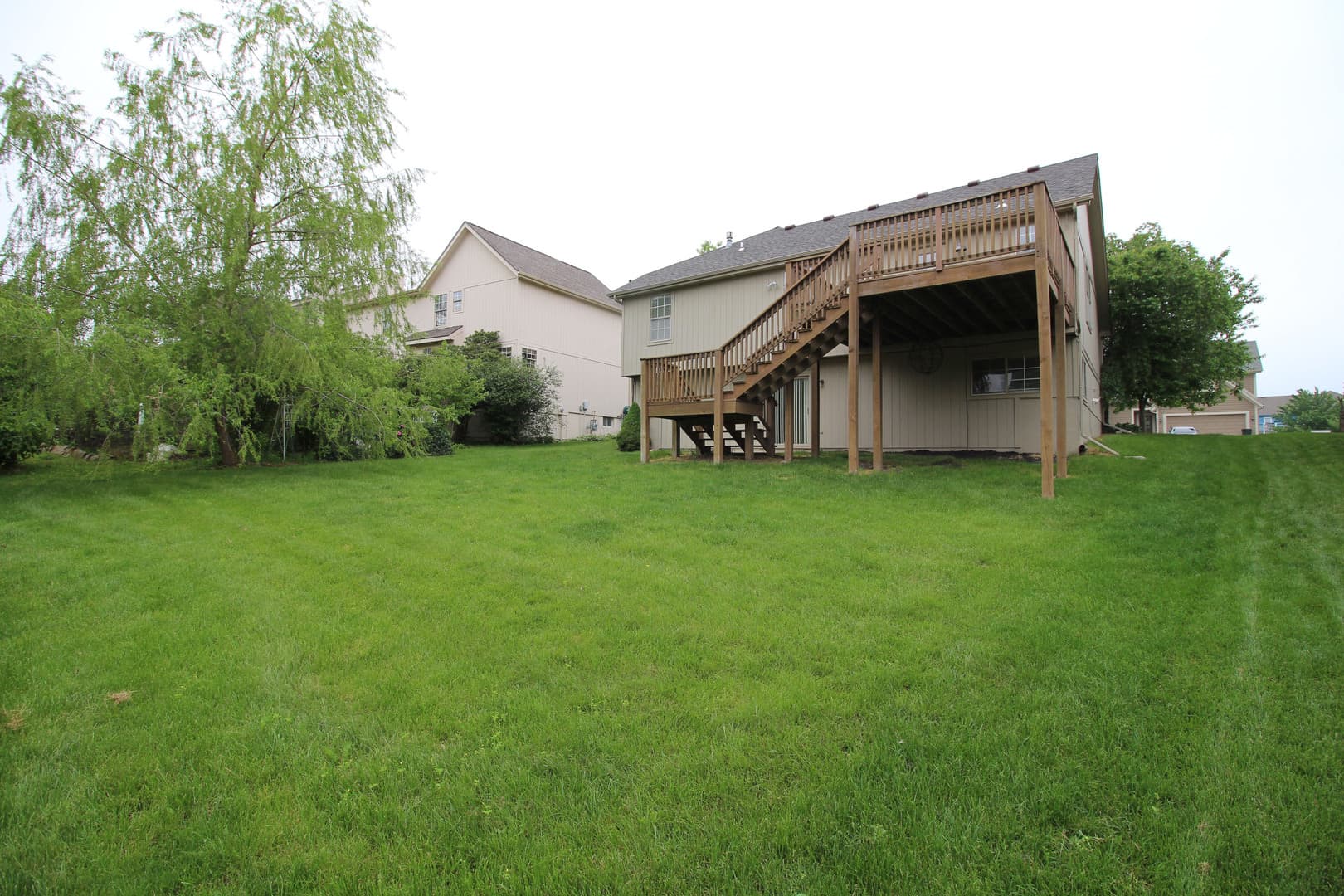Overland Park House: 15641 Foster Street