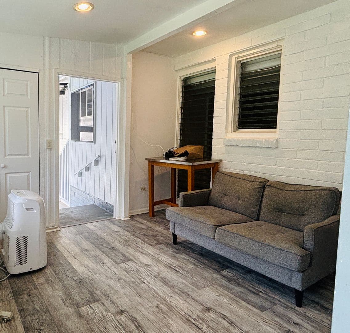 Honolulu House: 2621 Pali Hwy