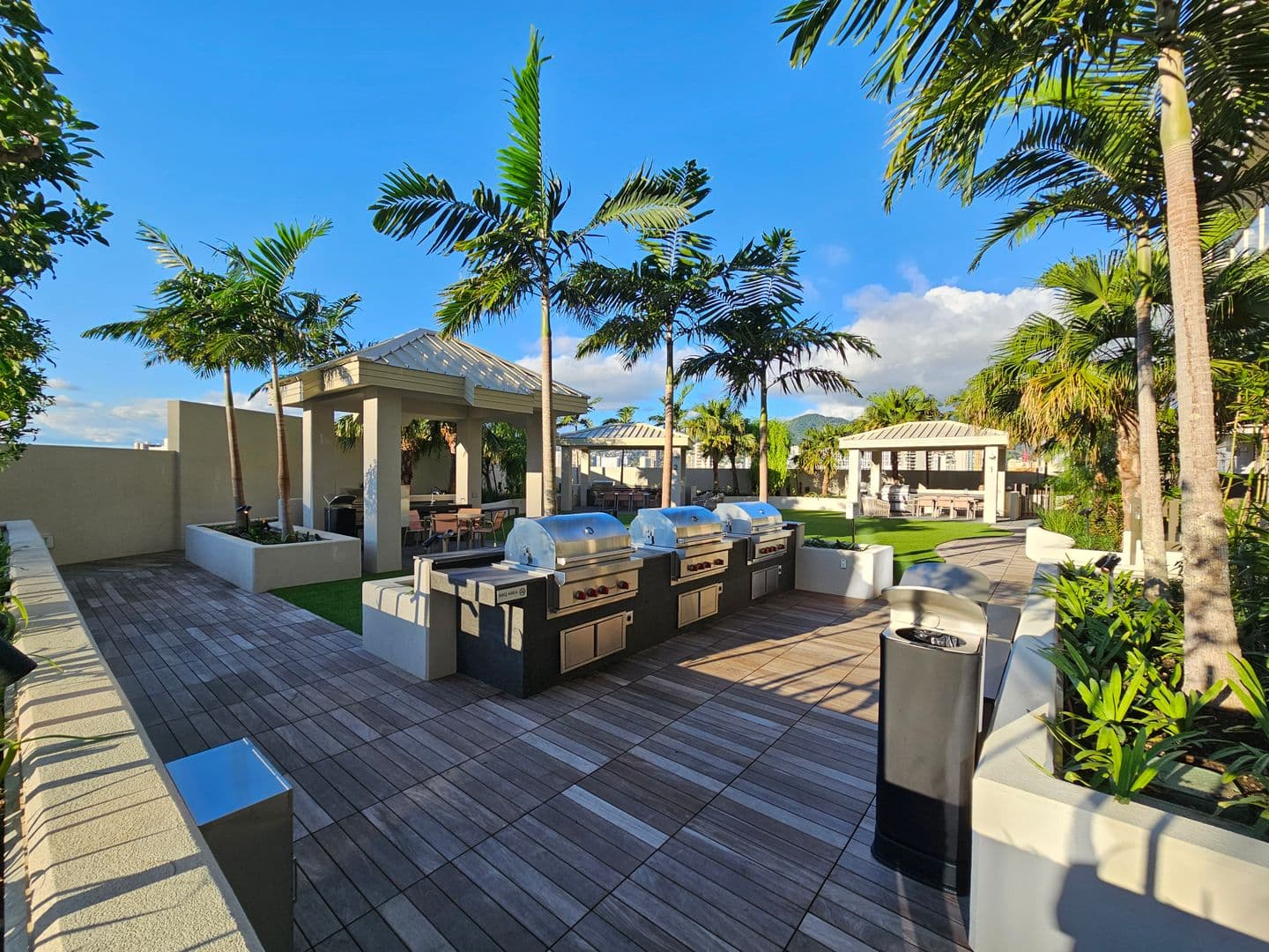 Honolulu Condo: 1388 Kapiolani Blvd #2809