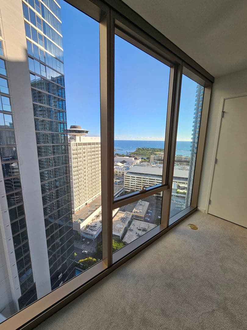 Honolulu Condo: 1388 Kapiolani Blvd #2809