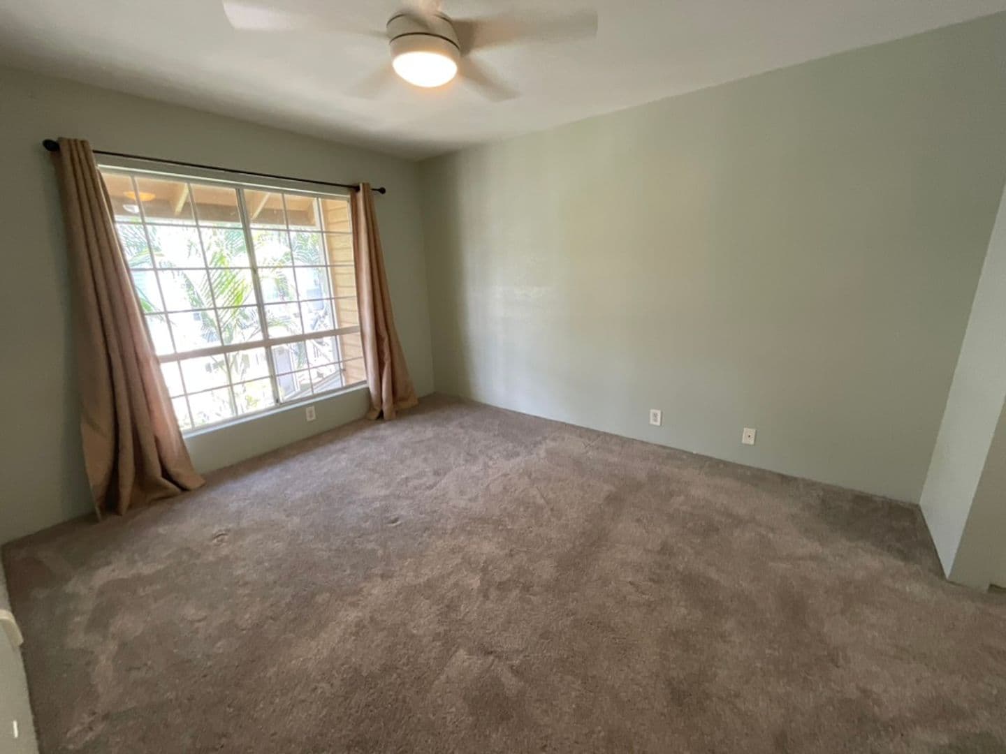 Honolulu Condo: 625 Mananai Place, 24U