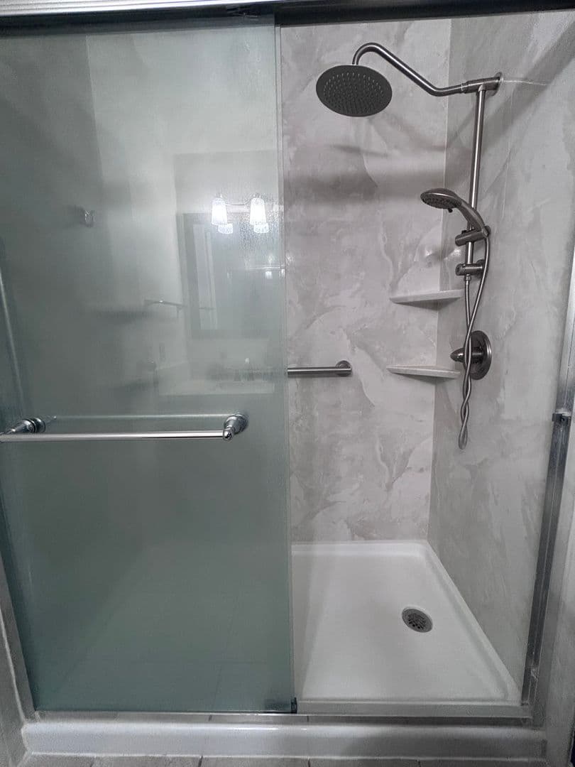 Mililani Condo: 94-436 Keaoopua Street 37D
