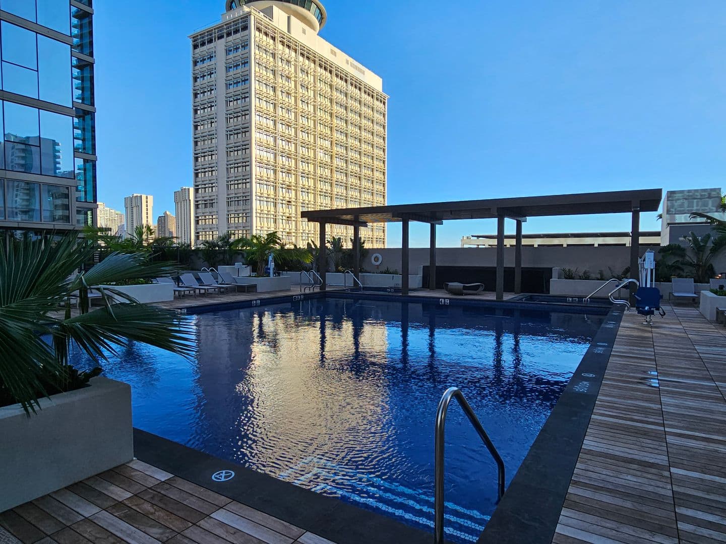 Honolulu Condo: 1388 Kapiolani Blvd #2809