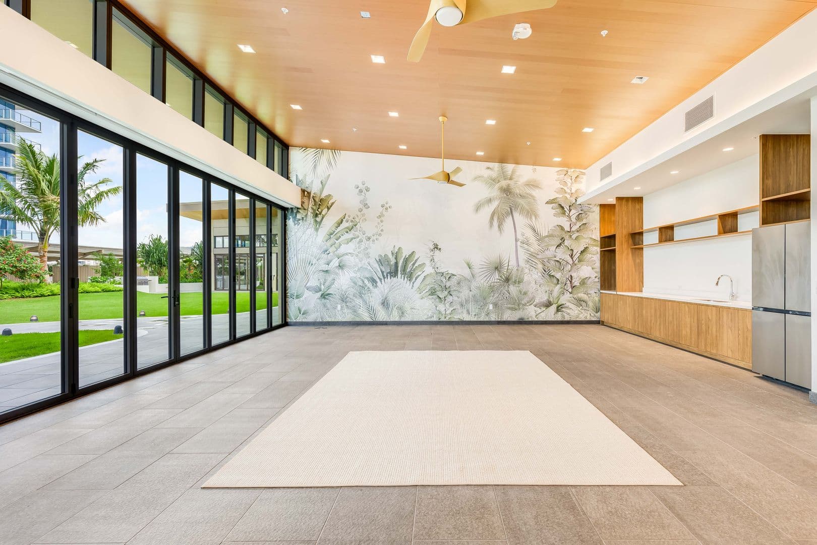 Honolulu Condo: 1515 Liona St #2410