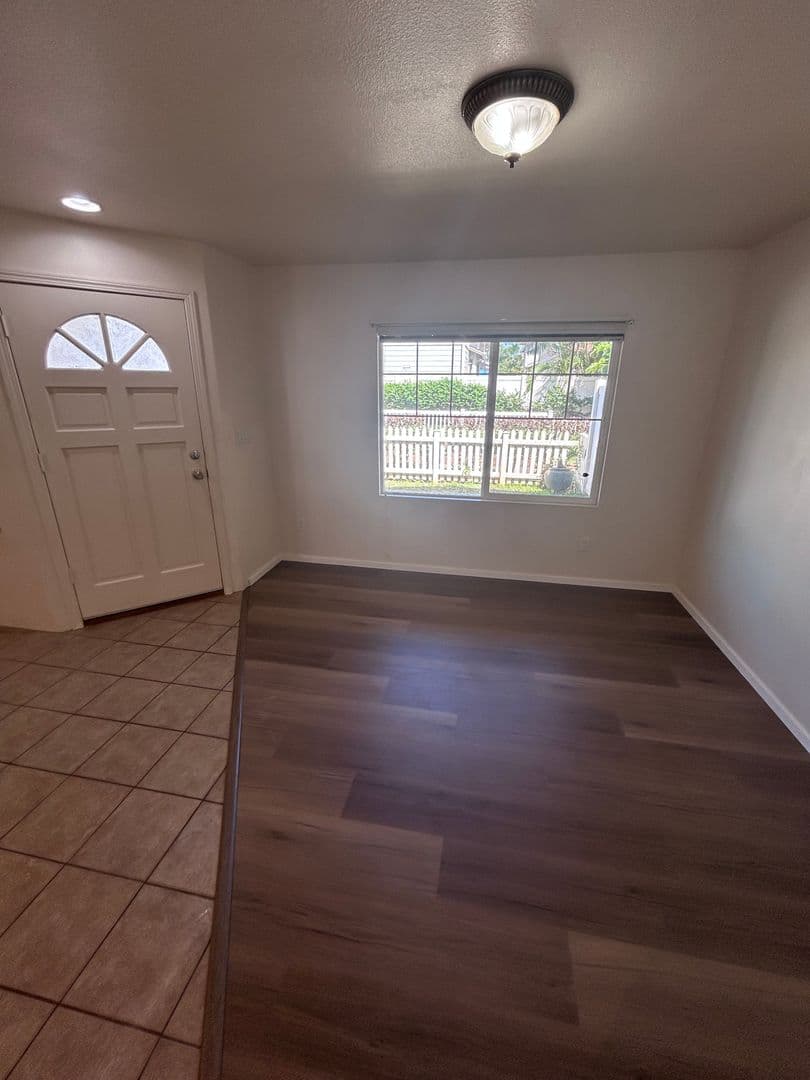 Ewa Beach Townhome: 91-2011 Kaioli Street #4403