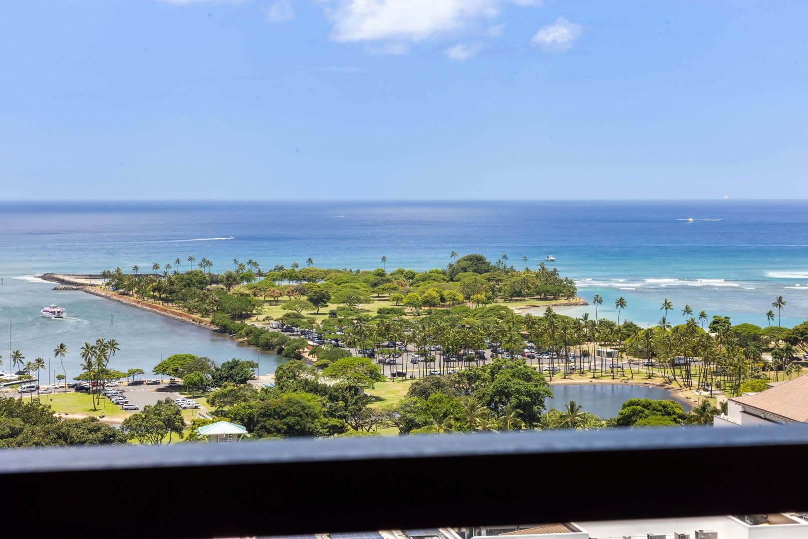 Honolulu Condo: 1555 Kapiolani Blvd #2000
