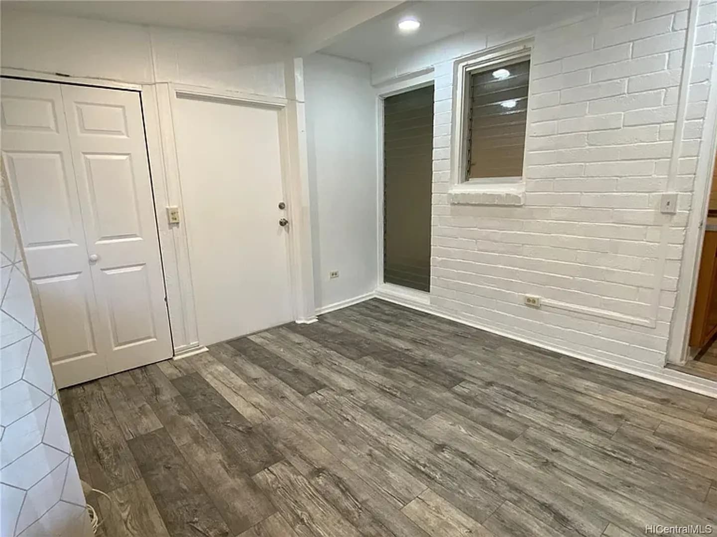 Honolulu House: 2621 Pali Hwy