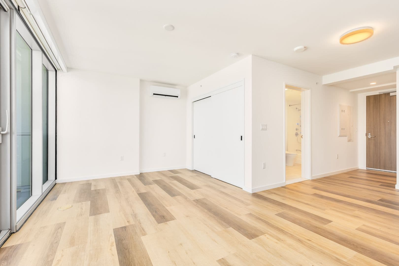 Honolulu Condo: 1515 Liona St #2410