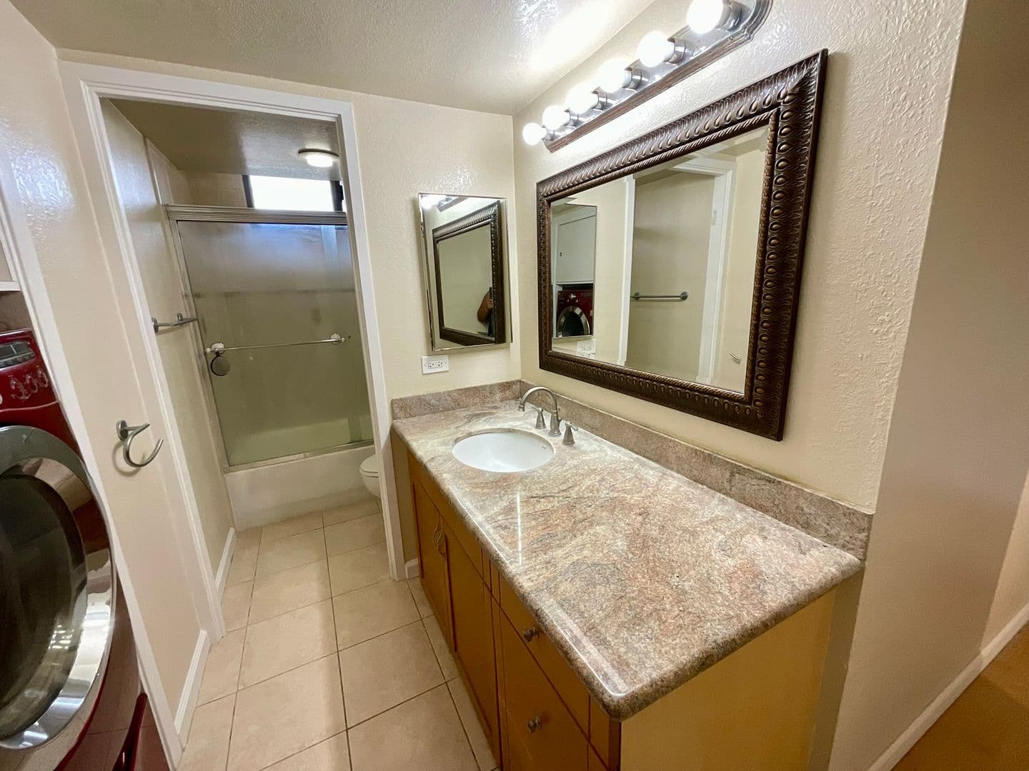 Aiea Condo: 98-351 Koauka Lp C1705