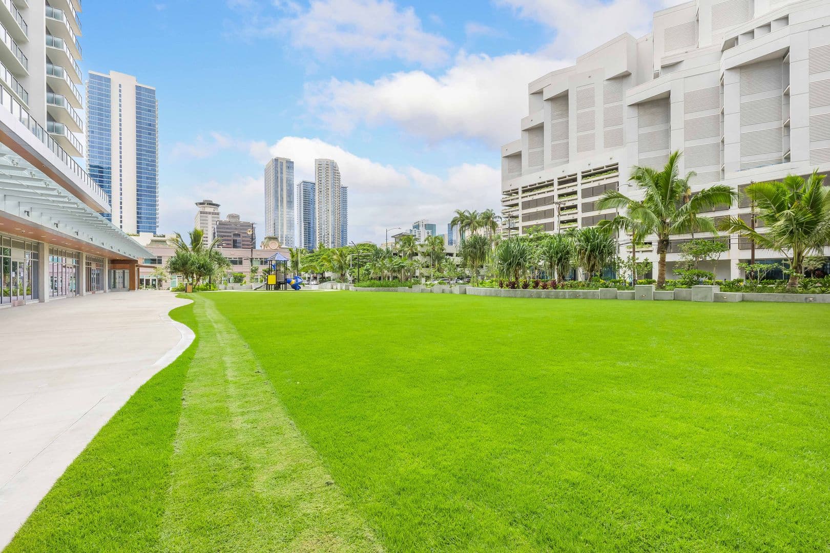 Honolulu Condo: 1515 Liona St #2410