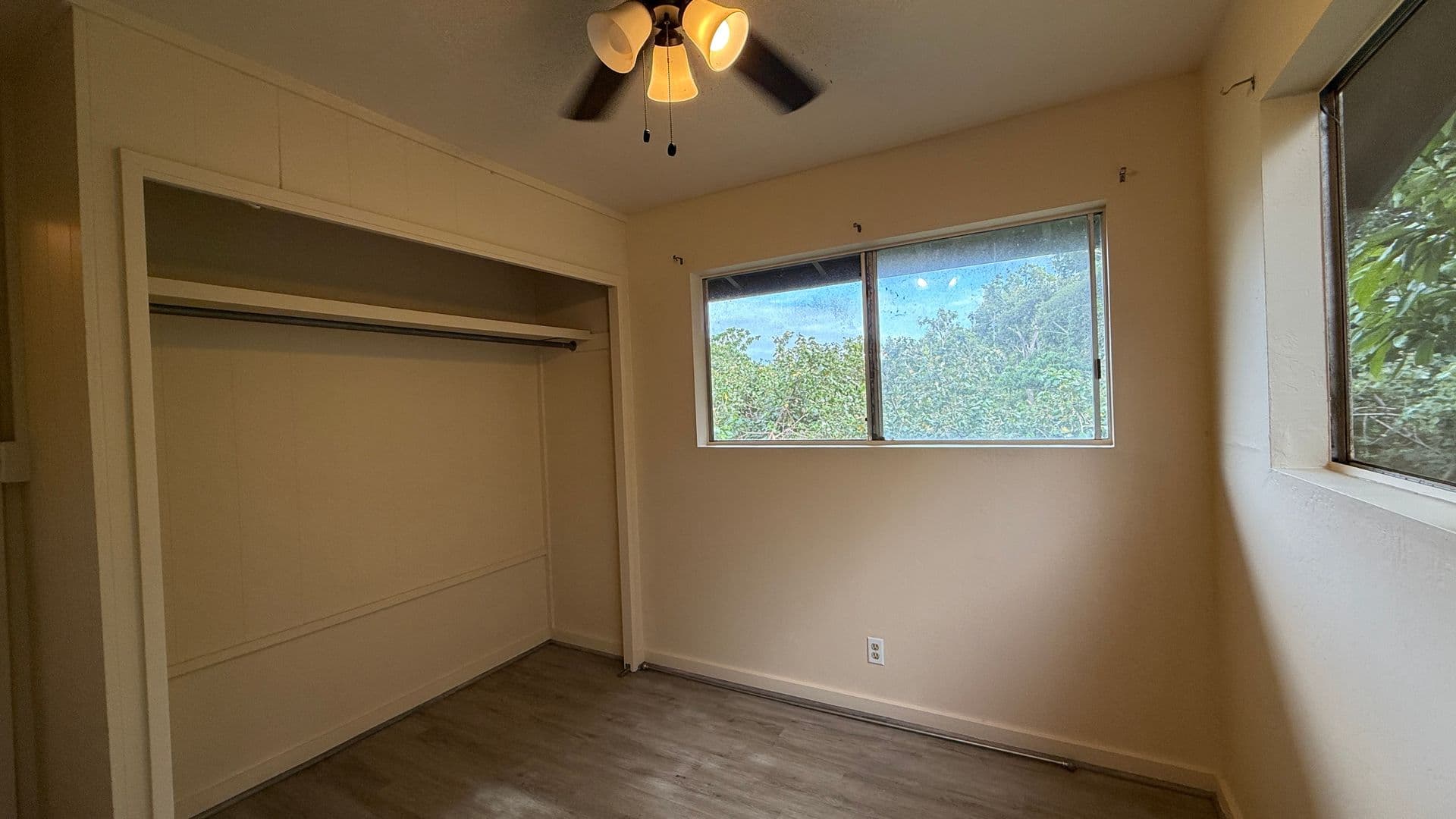Wailuku Apartment: 219 W Waiko Rd #F Duplex Left