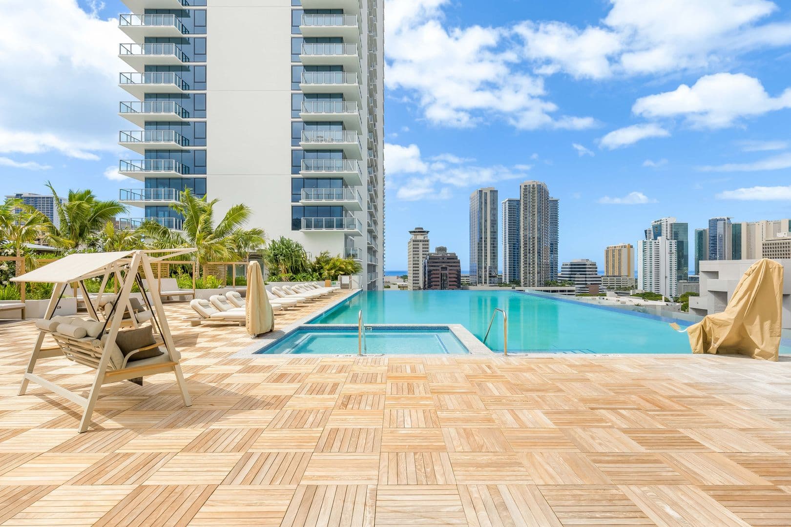 Honolulu Condo: 1515 Liona St #2410