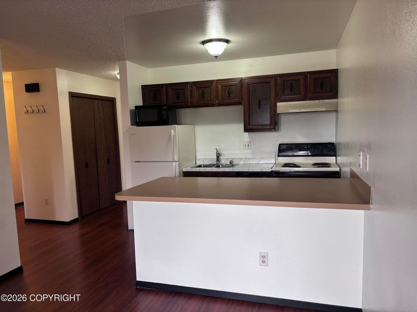 Anchorage Condo: 2100 Minerva Way A20