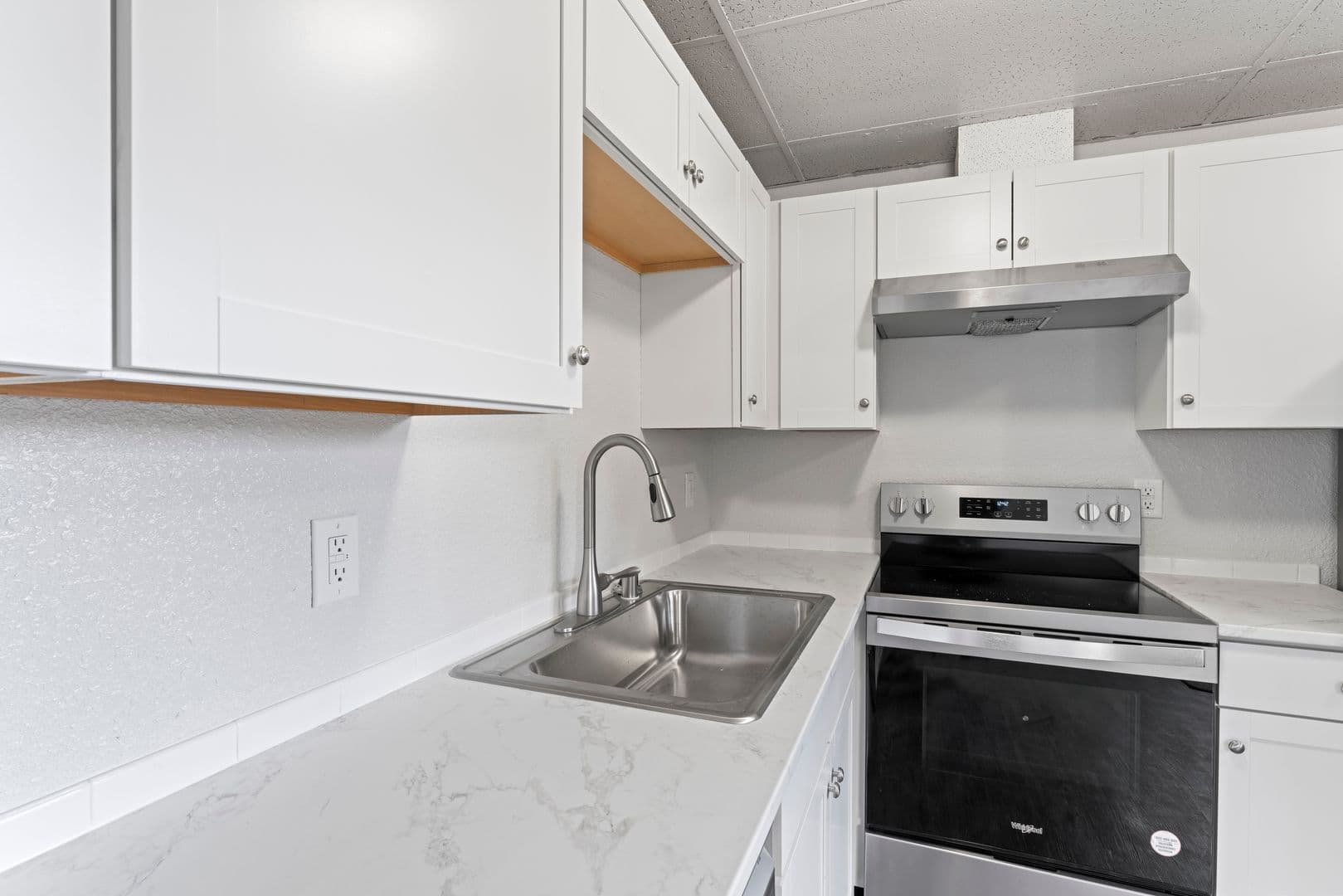 Anchorage Apartment: 406 Camelot Dr Apt 1