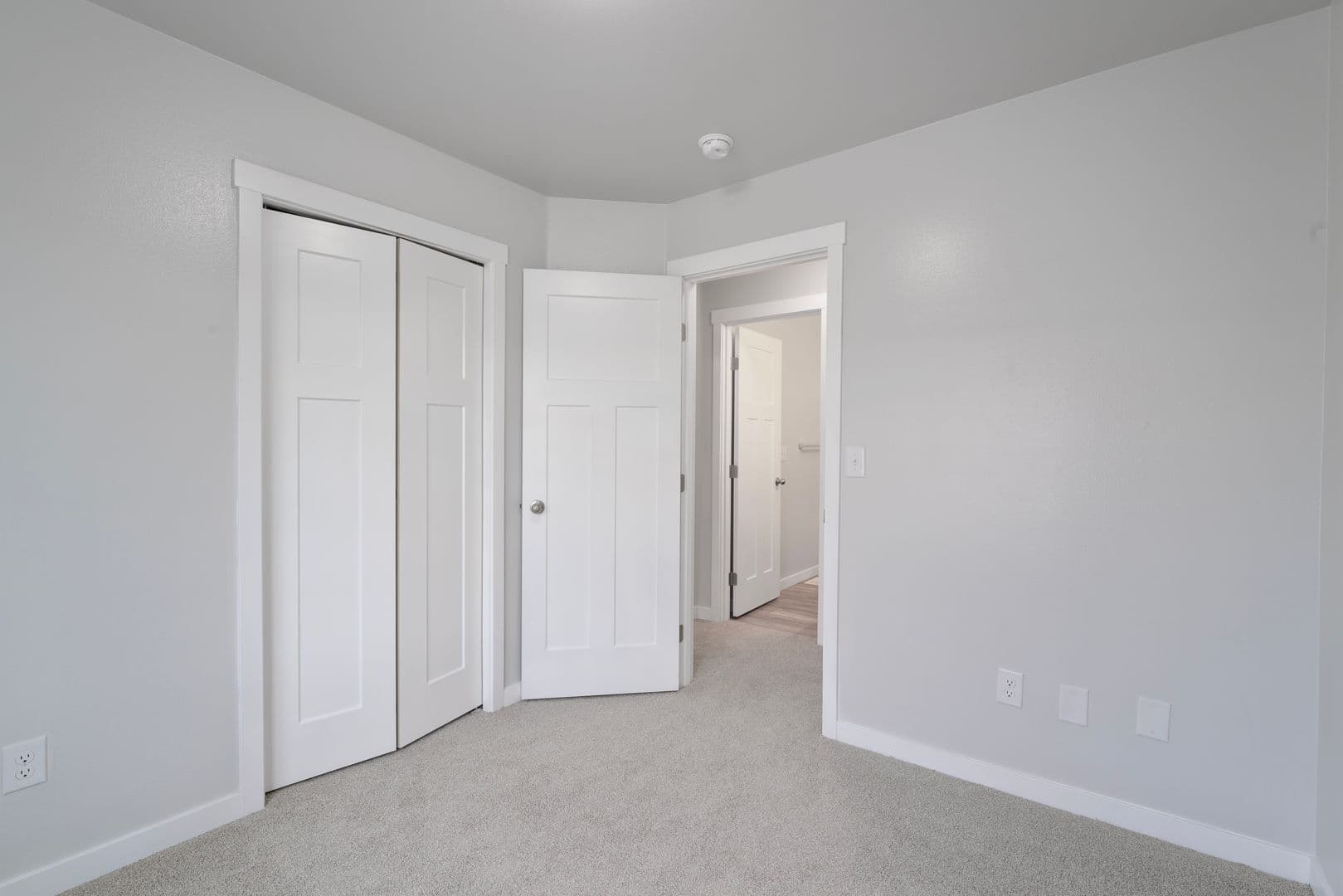 Anchorage Apartment: 7035 Gold Kings Ave