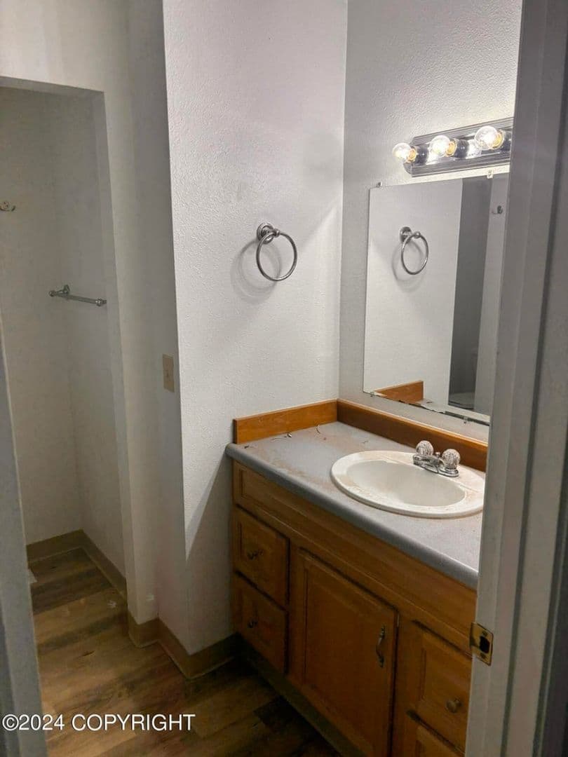 Anchorage Apartment: 5532 Windflower Cir