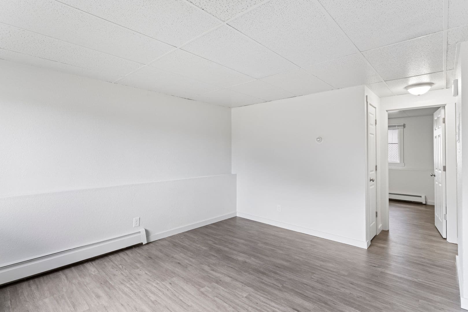 Anchorage Apartment: 406 Camelot Dr Apt 1