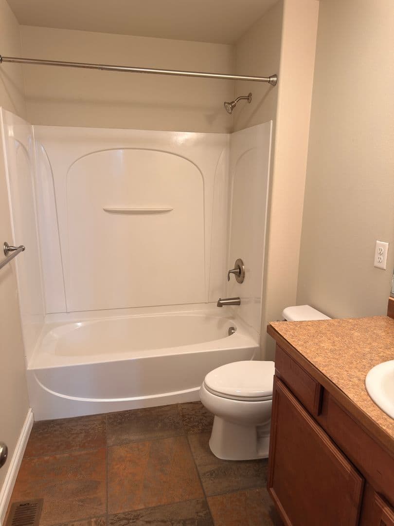 Anchorage House: 5541 Big Bend Loop