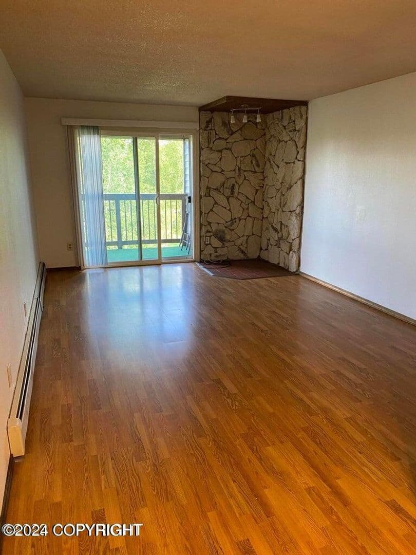 Anchorage House: 4660 Reka Dr Apt D24