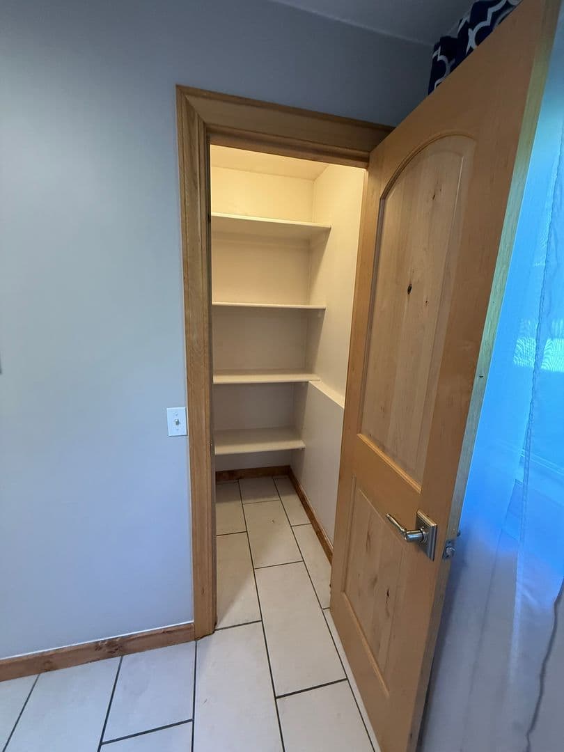 Anchorage Apartment: 615 W 45th Ave