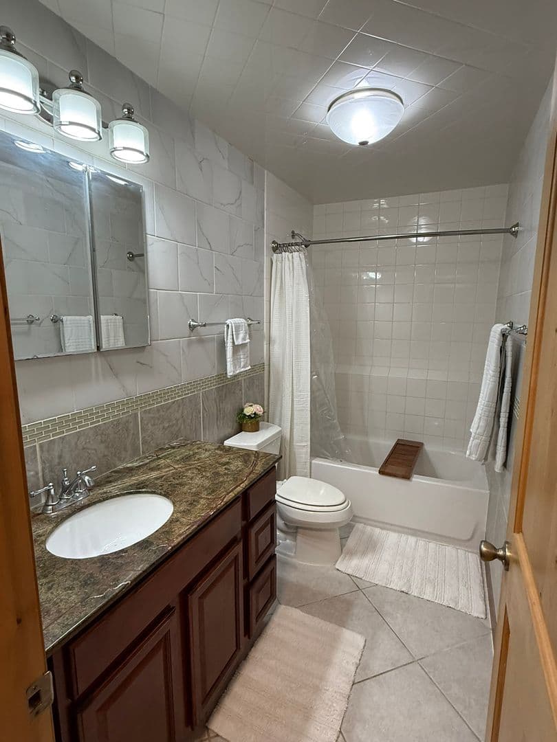 Anchorage Apartment: 615 W 45th Ave