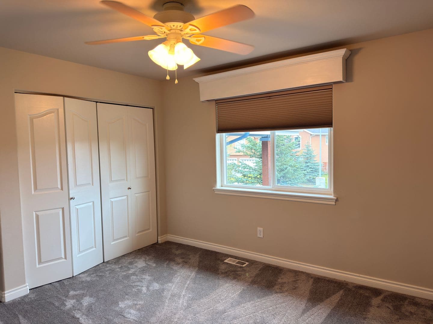 Anchorage House: 5541 Big Bend Loop