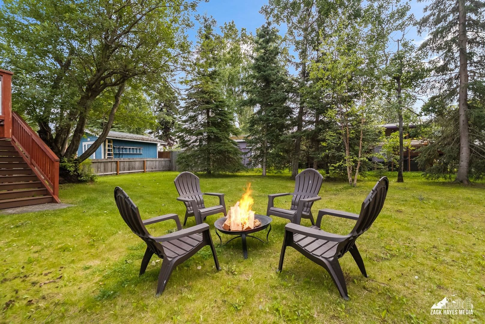 Anchorage House: 4071 MacInnes St.