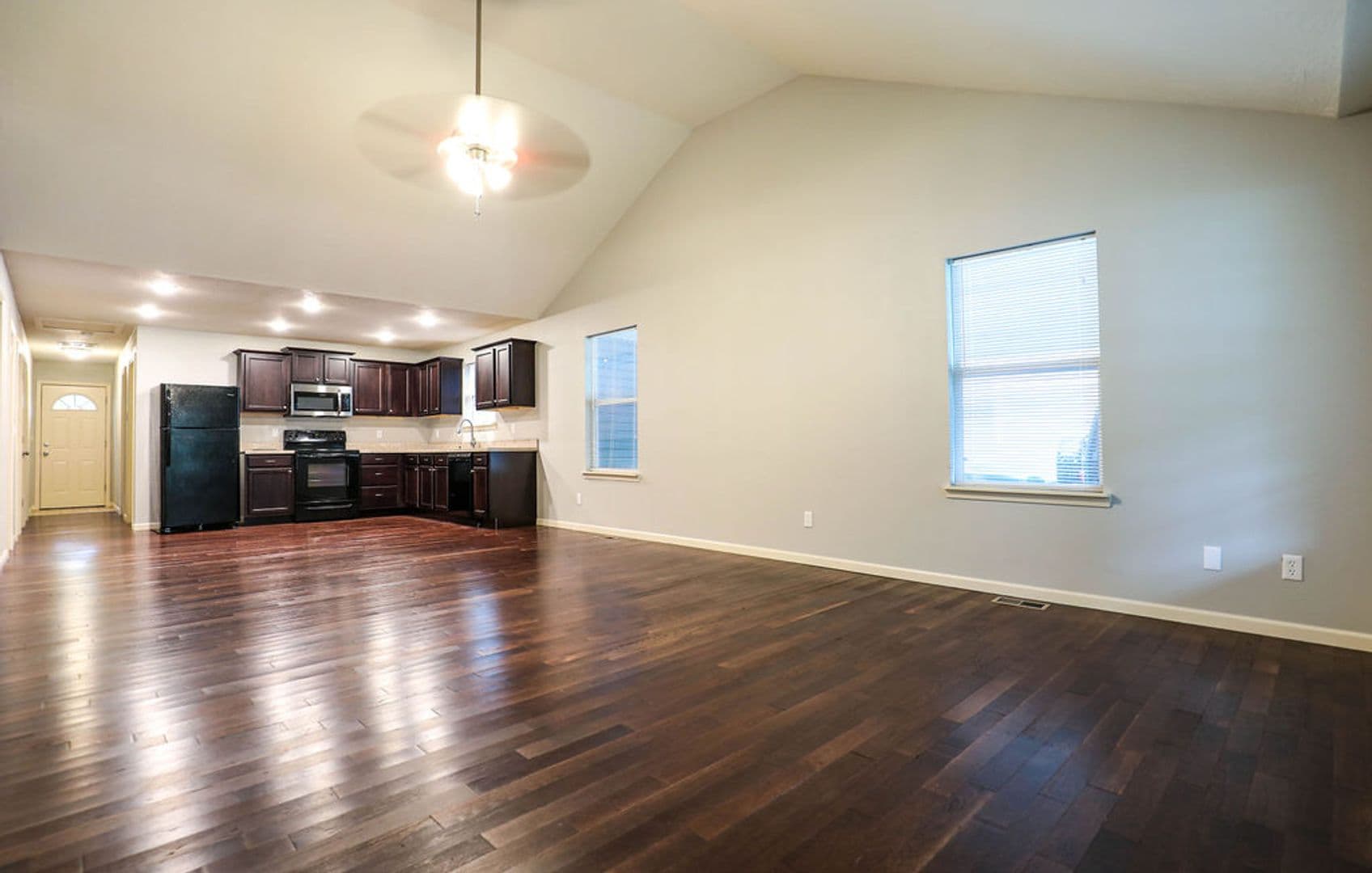 Springfield House: 1330 S Pennsylvania