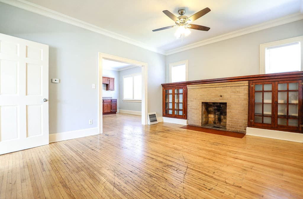 Springfield House: 931 S Jefferson