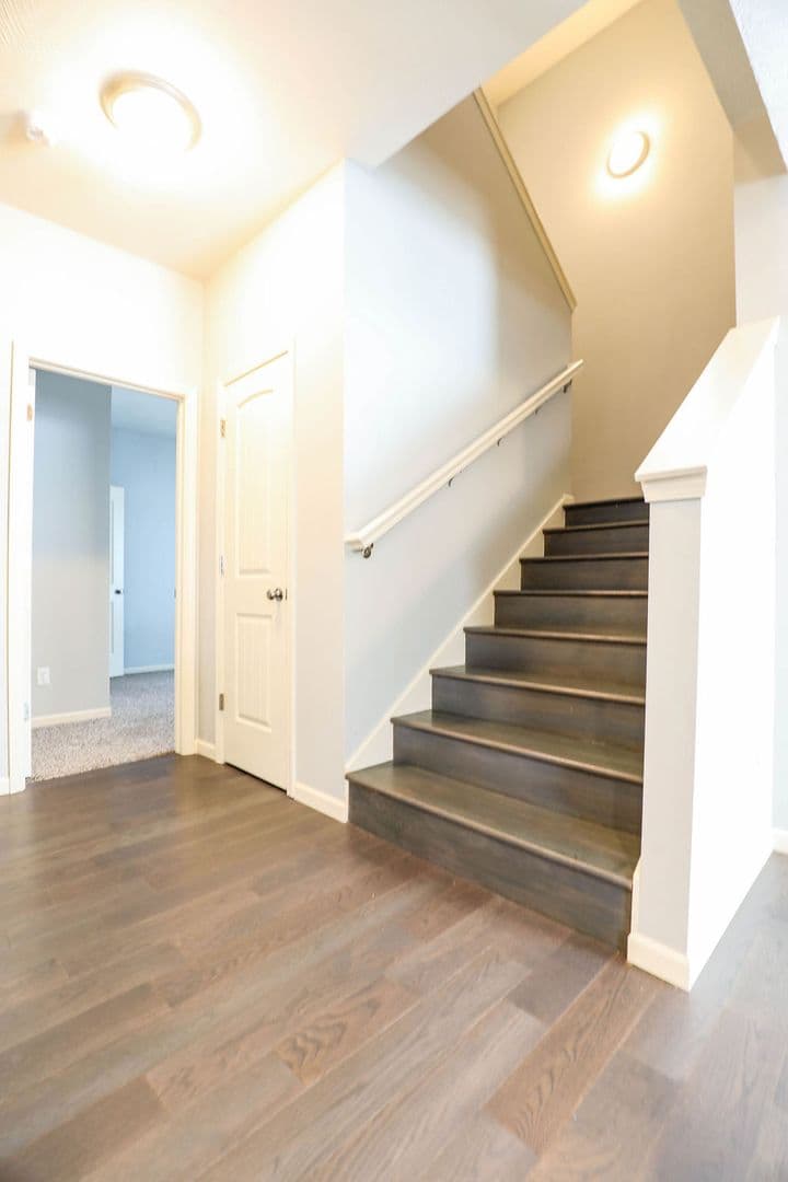 Springfield Apartment: 1351 E. Cherry