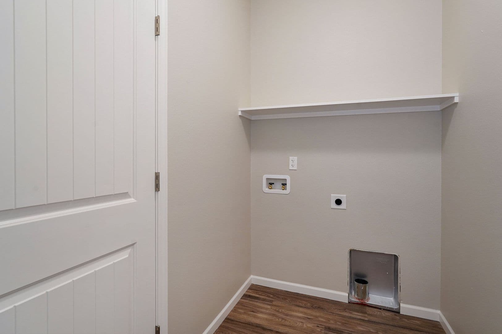 Springfield Apartment: 312 S Hampton Ave