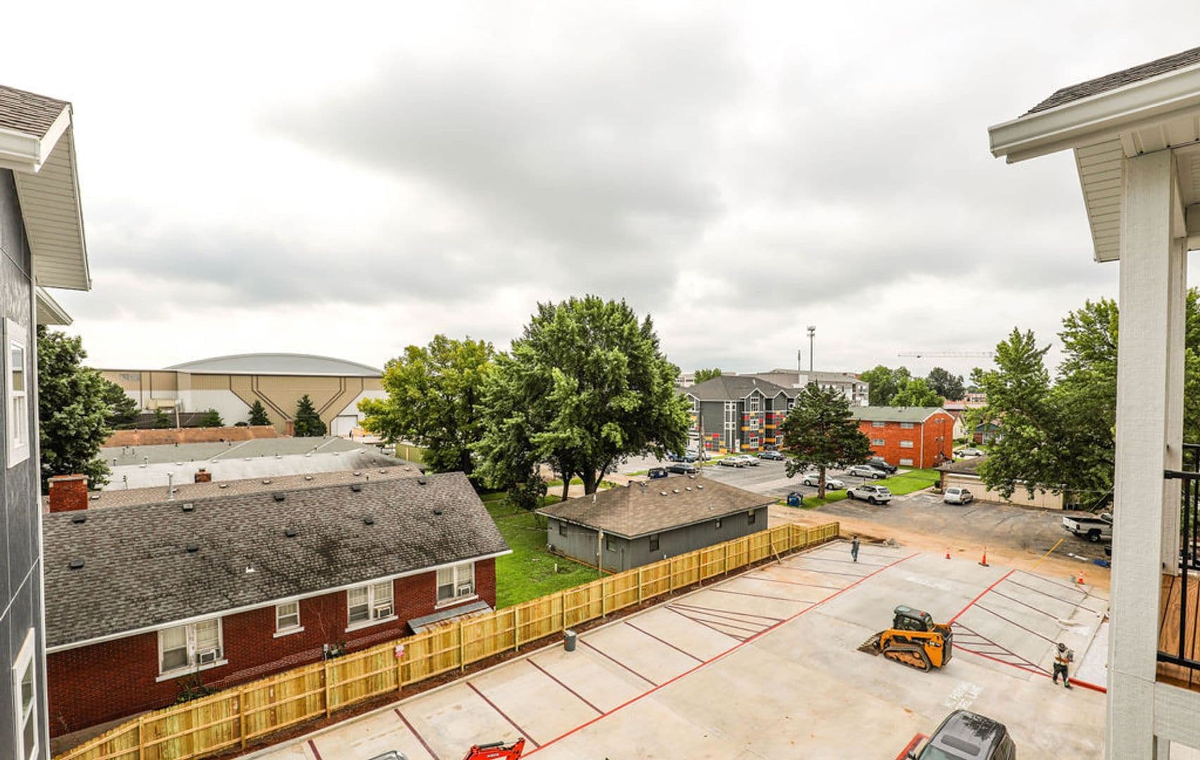 Springfield Apartment: 600 E Harrison