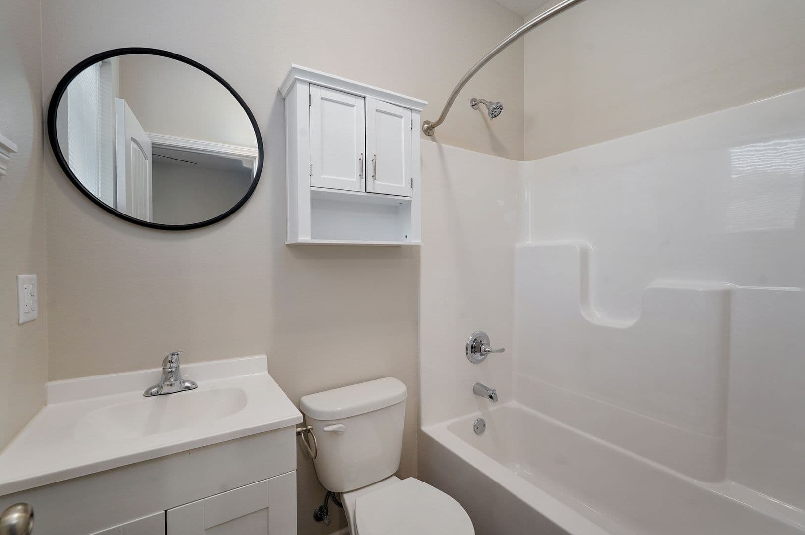 Springfield Apartment: 311 S Florence Ave