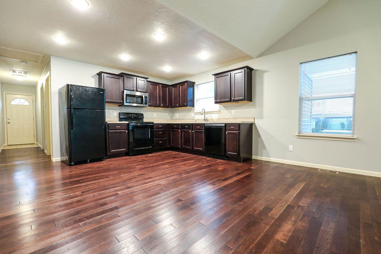 Springfield House: 1330 S Pennsylvania