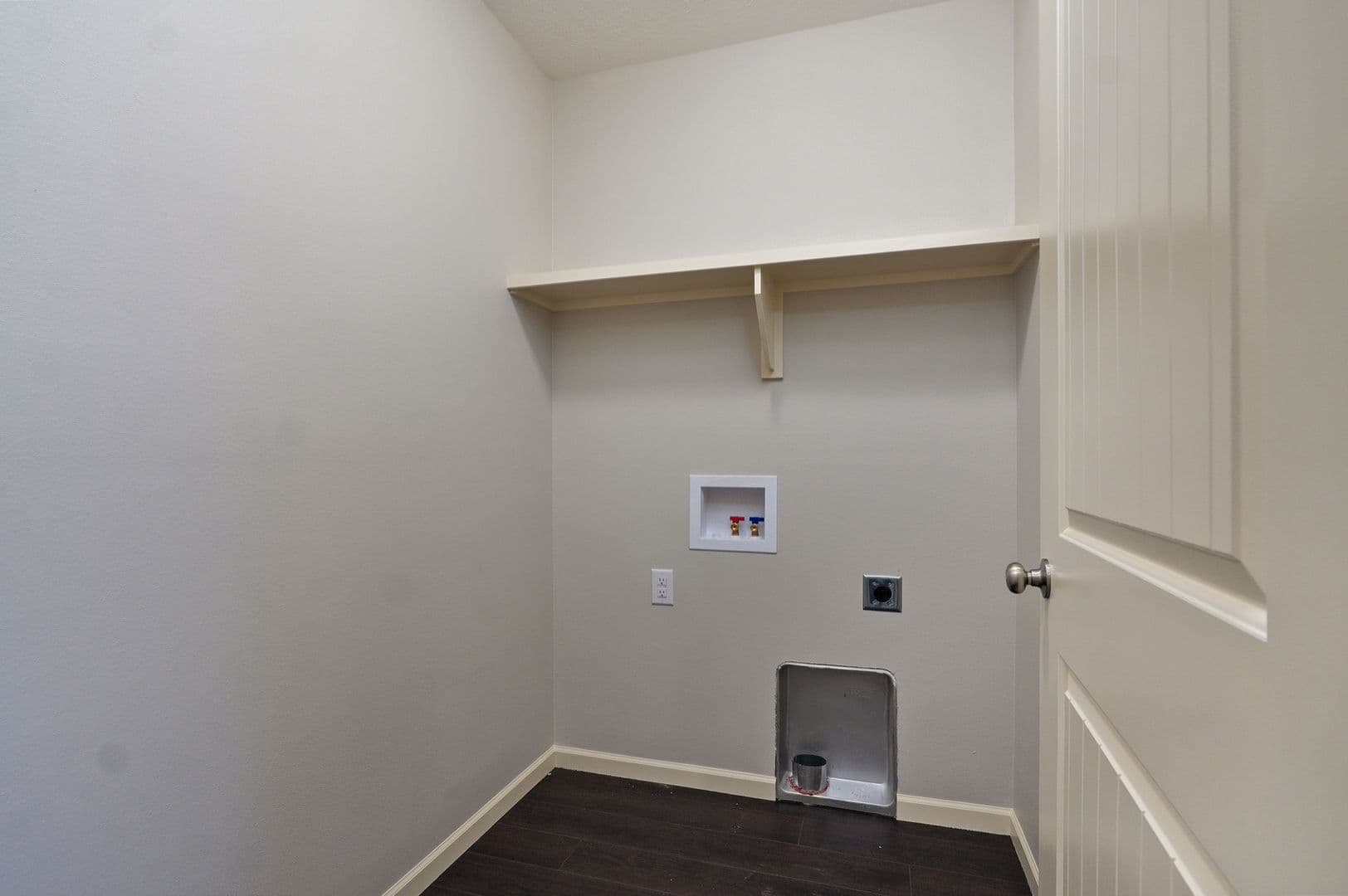 Springfield Apartment: 631 S Grant