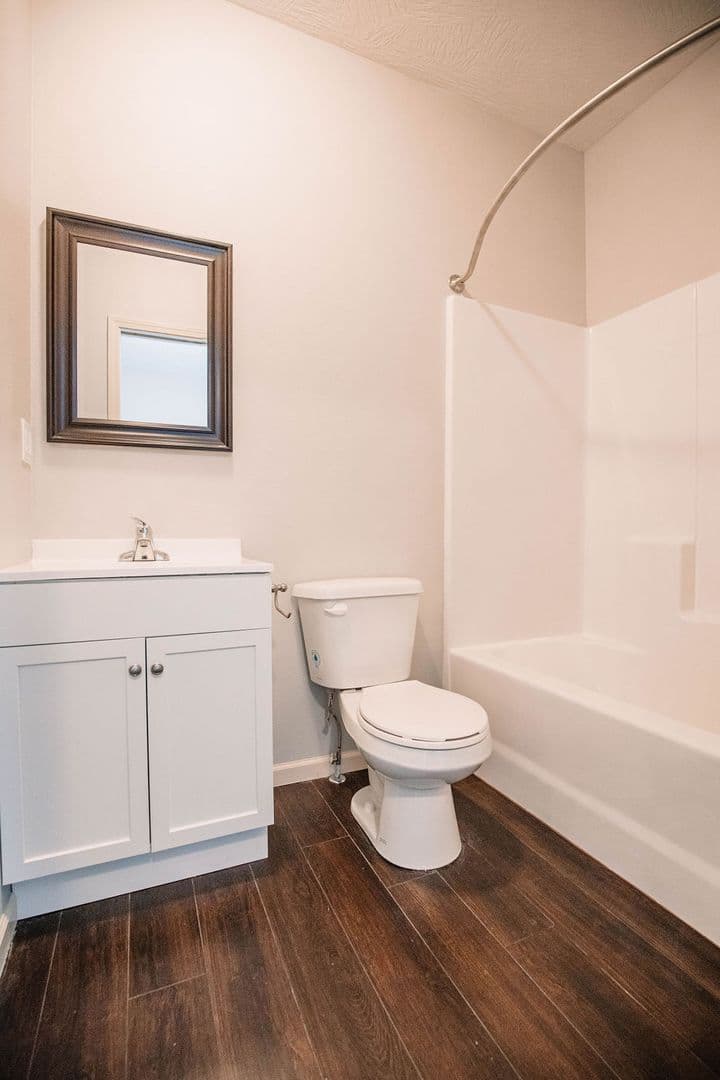 Springfield Apartment: 600 E Harrison
