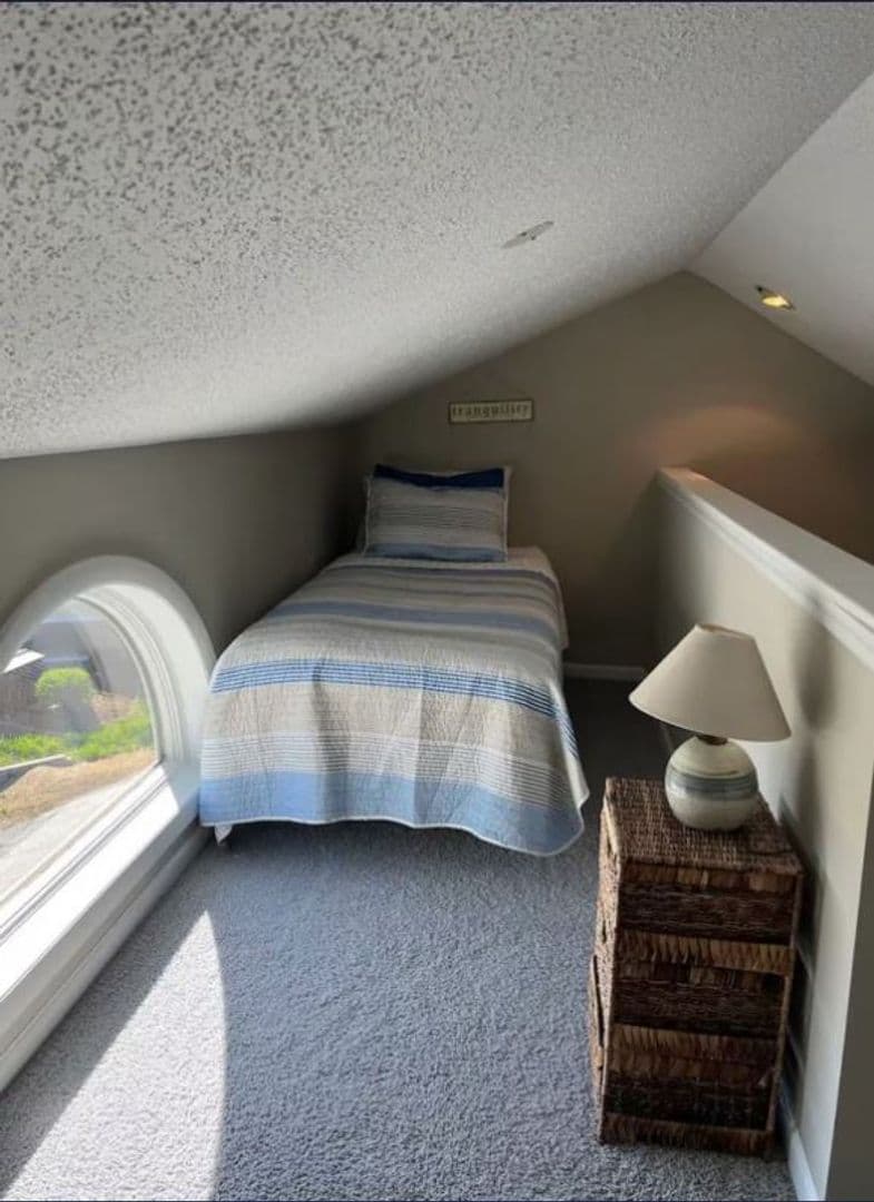 Spring Lake Apartment: 116 Millpoint Dr.