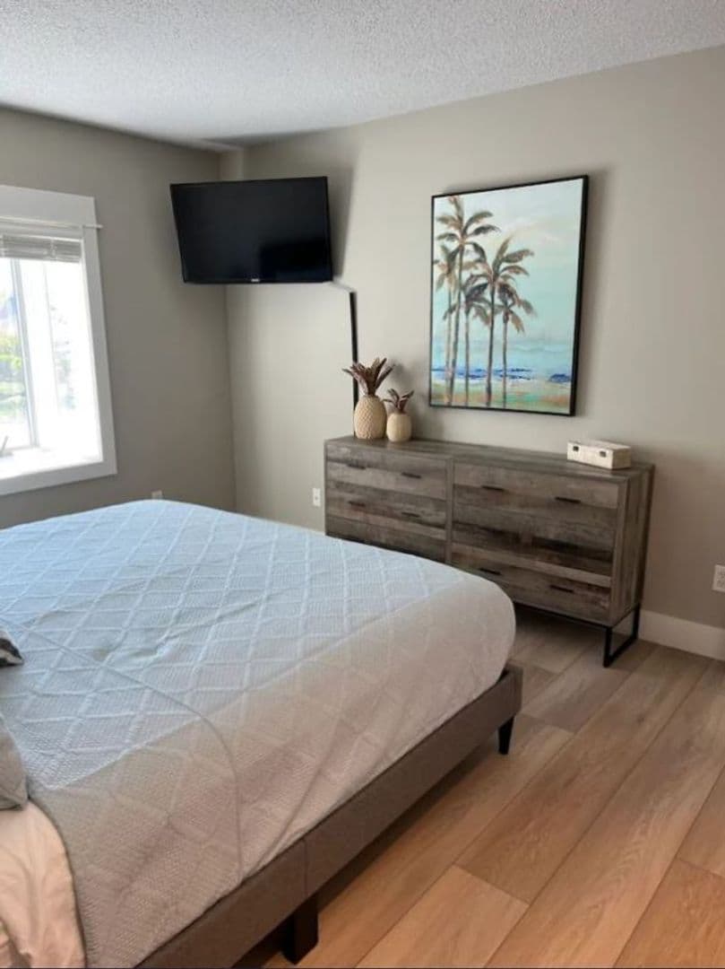 Spring Lake Apartment: 116 Millpoint Dr.