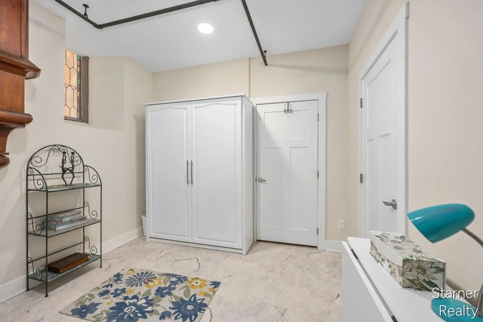 Grand Rapids Apartment: 253 Prospect Ave NE